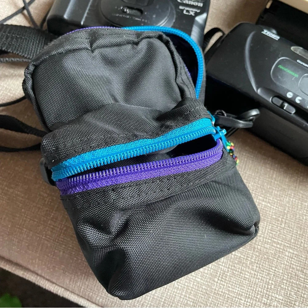 Vintage camera bundle and one carrying case